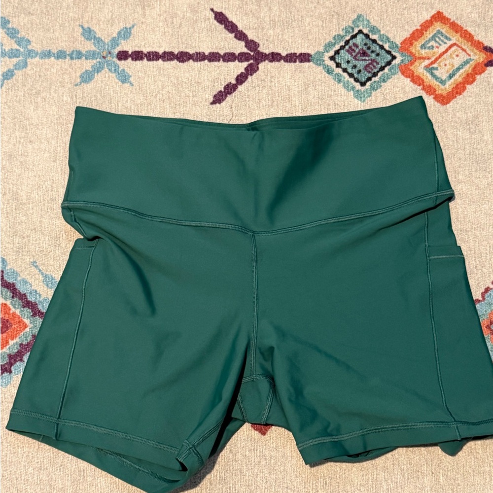 Athleta Women's Green Bike Shorts